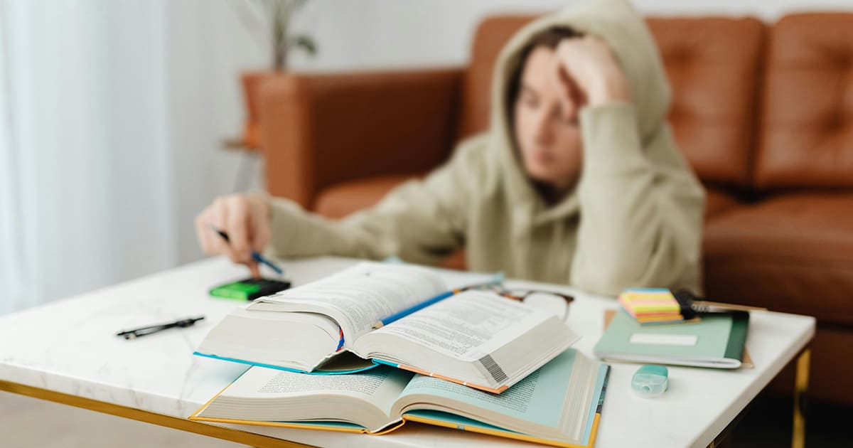 Scopri di più sull'articolo Ansia da ritorno a scuola: riconoscerla e affrontarla insieme